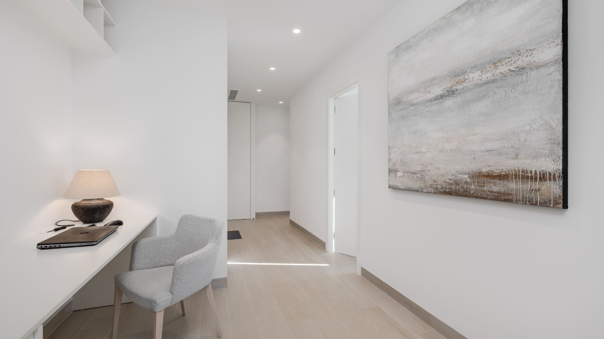 Resale - Apartment - Las Colinas Golf Resort