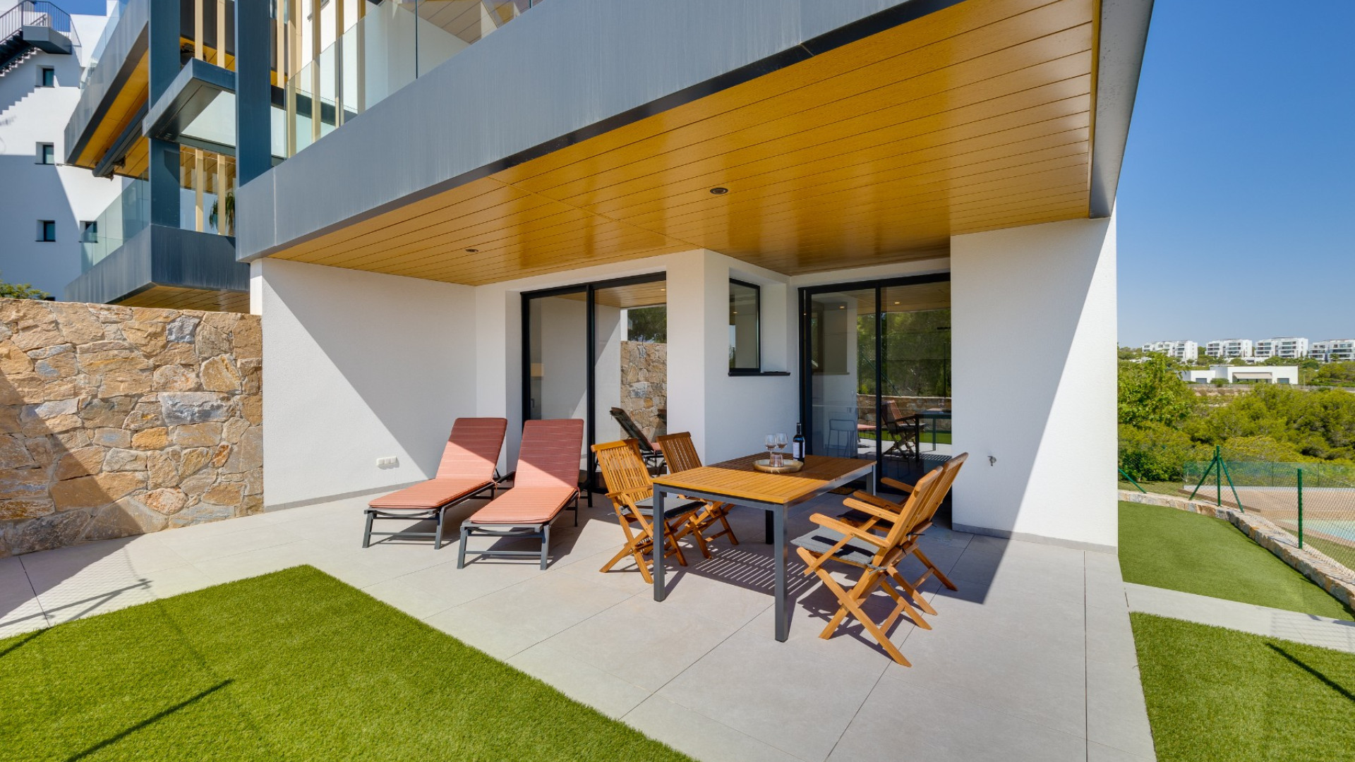 Resale - Apartment - Las Colinas Golf Resort