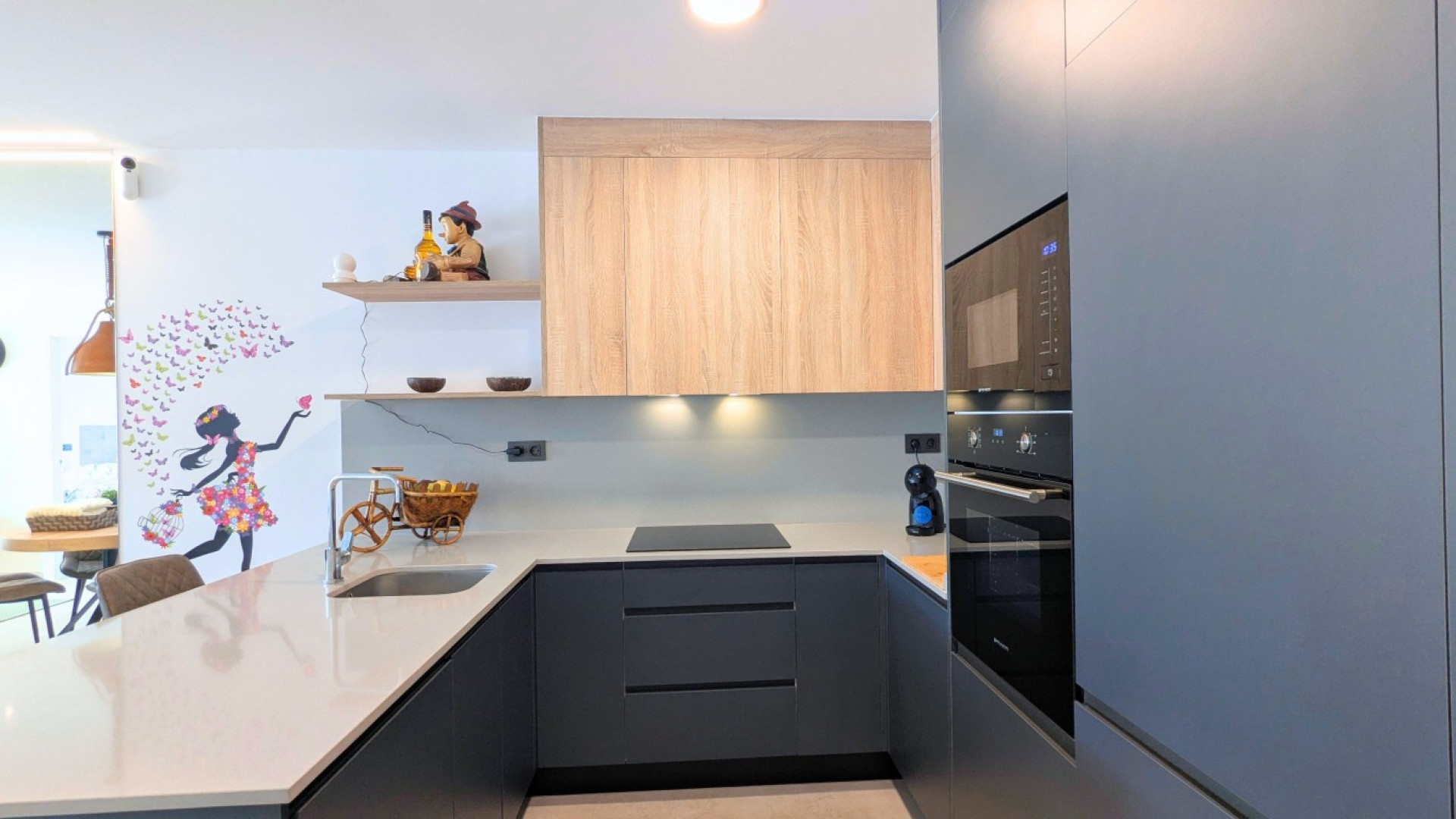 Resale - Apartment - Lo Crispin