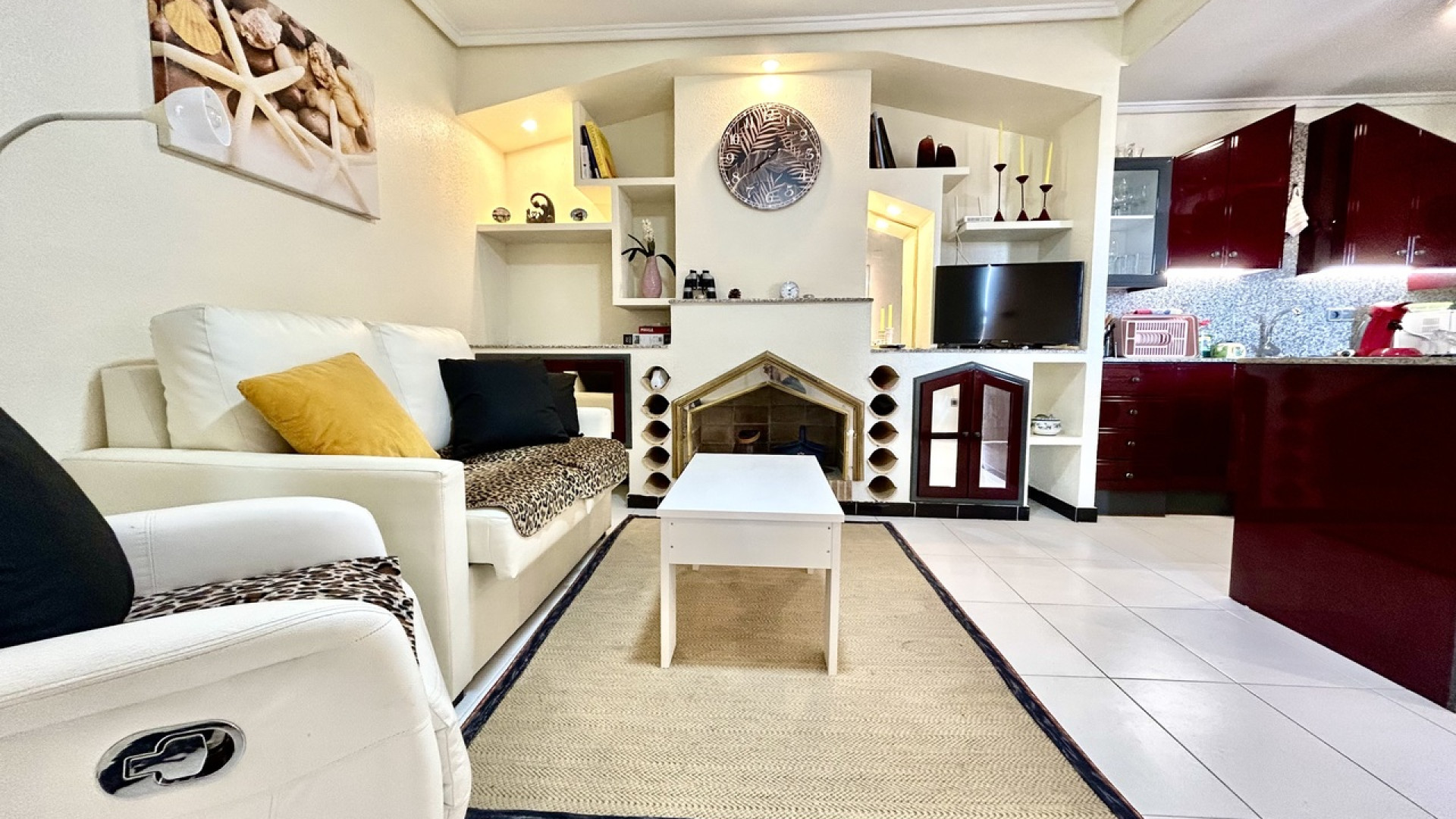 Resale - Apartment - Los Altos