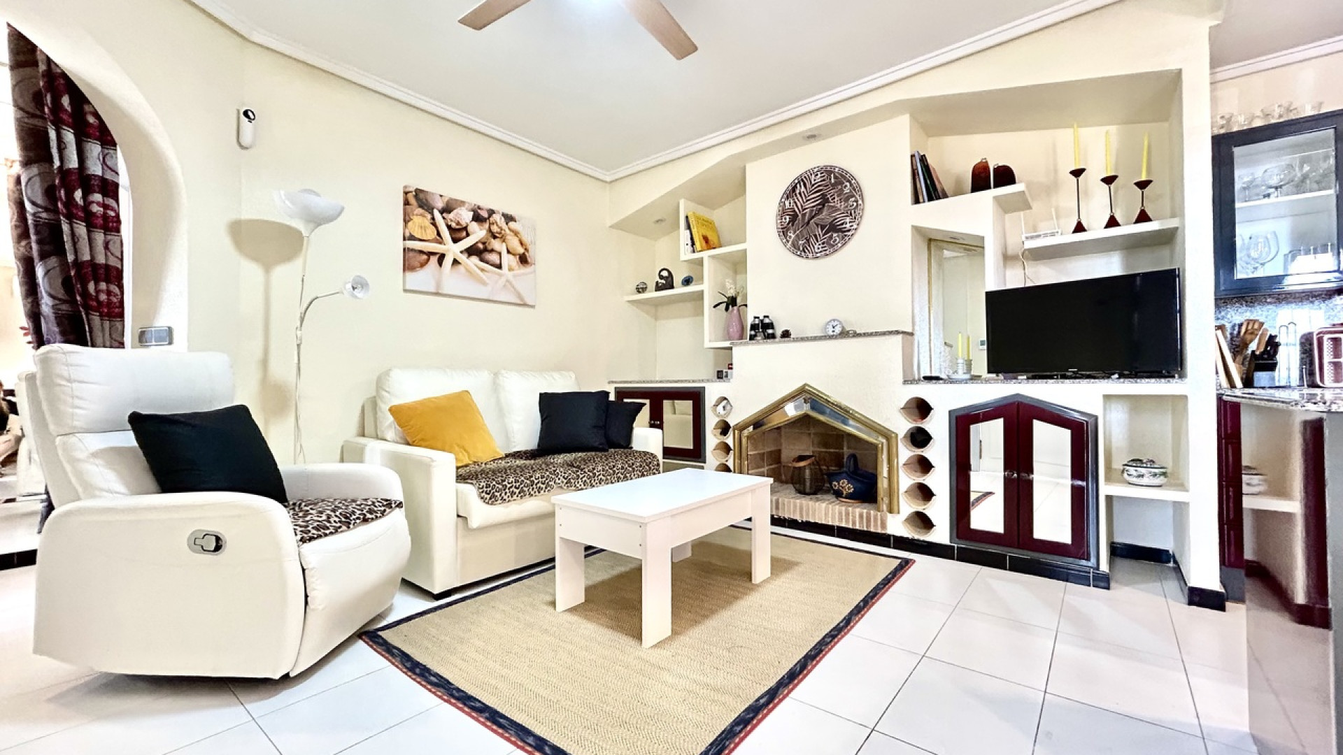 Resale - Apartment - Los Altos