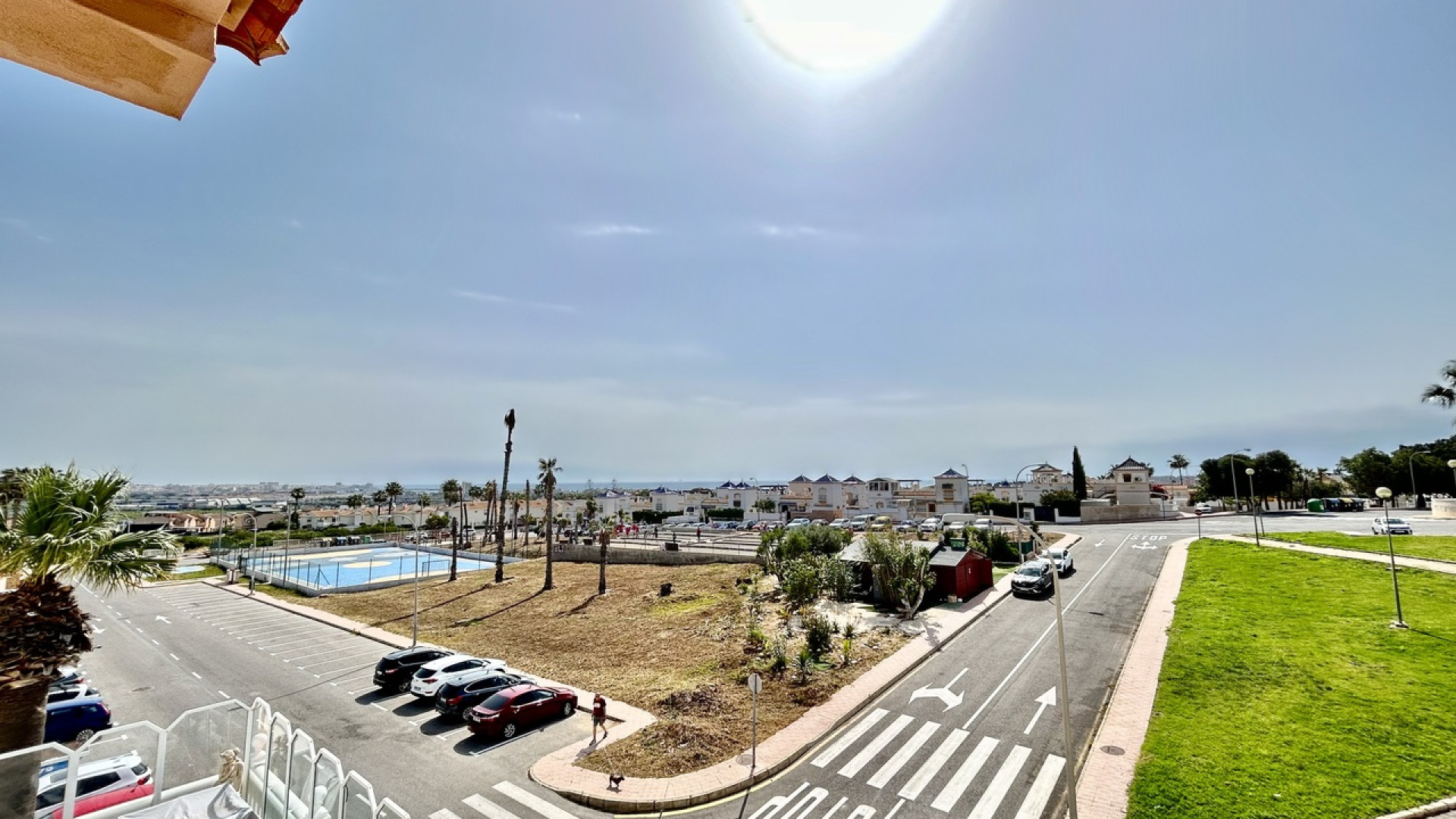 Resale - Apartment - Los Altos