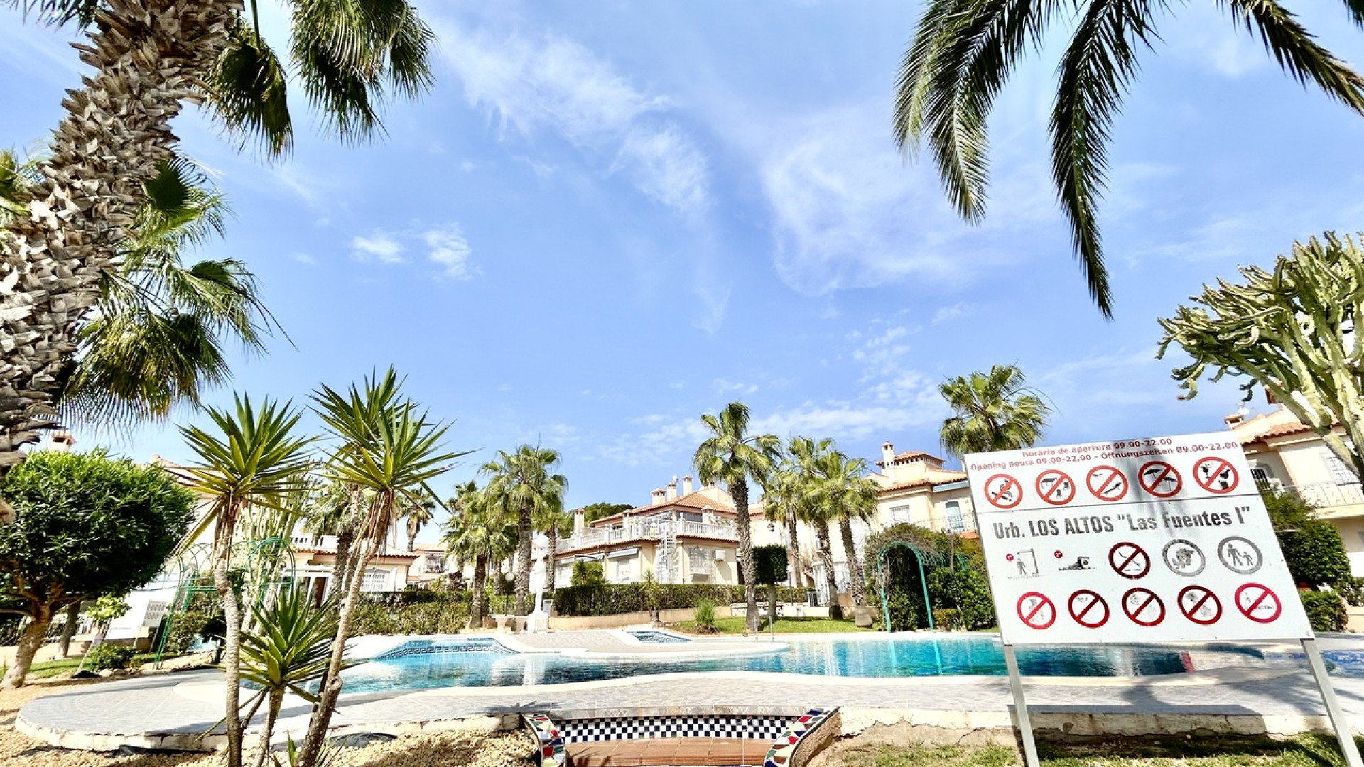 Resale - Apartment - Los Altos