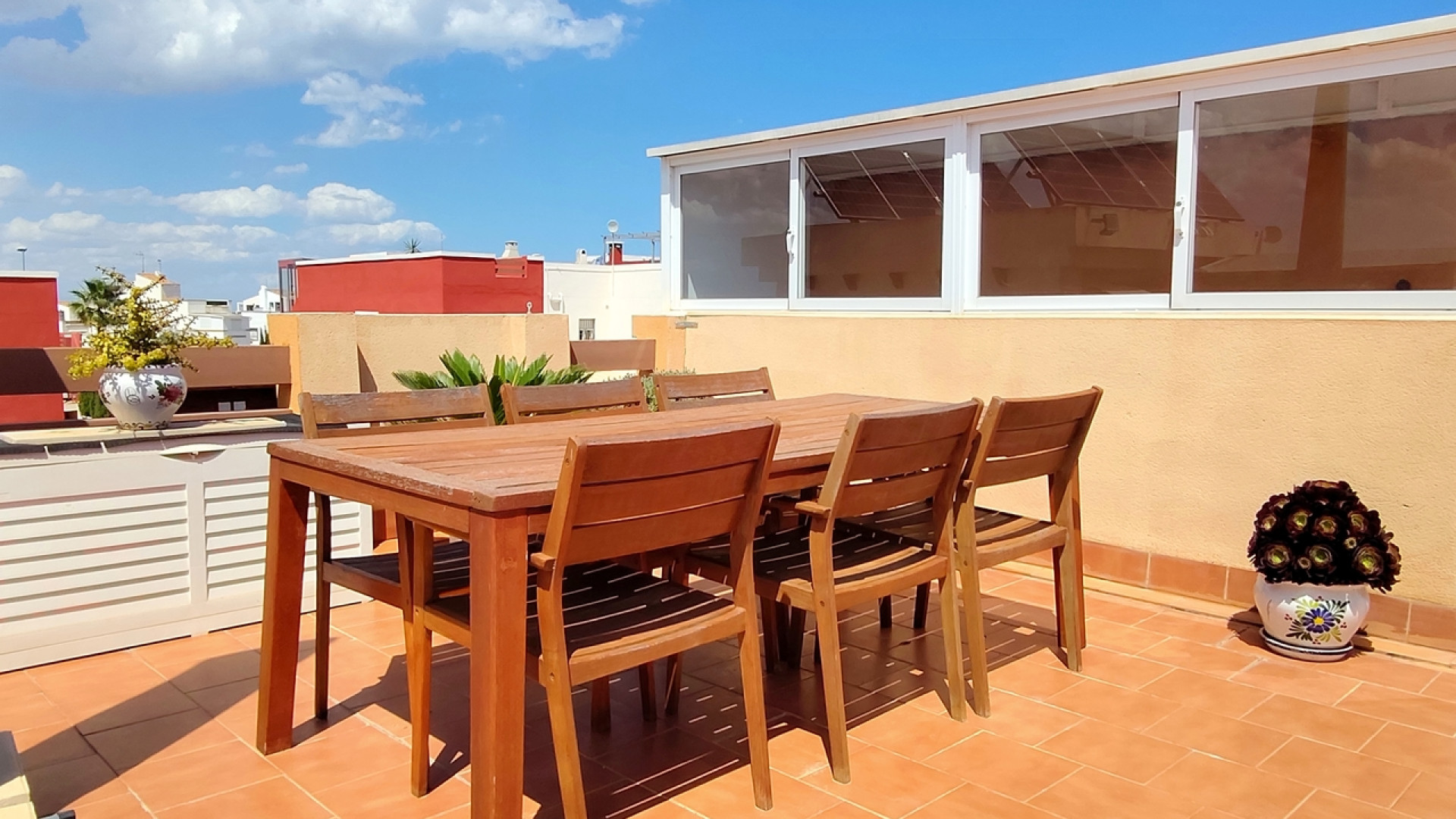 Resale - Apartment - Los Altos