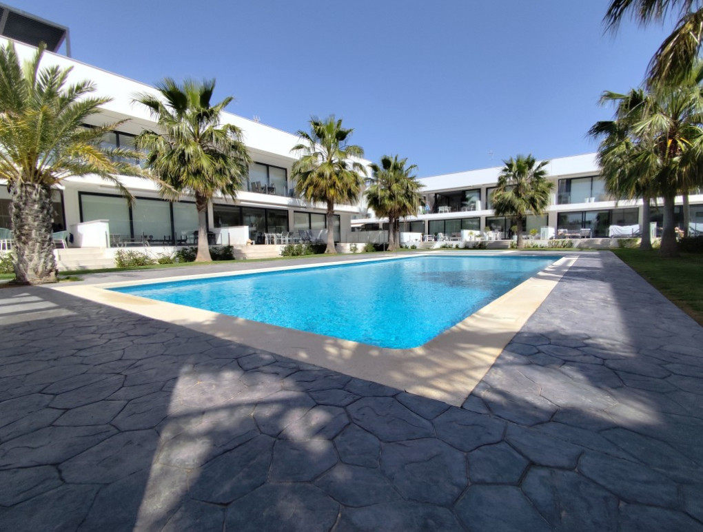 Resale - Apartment - Mar de Cristal