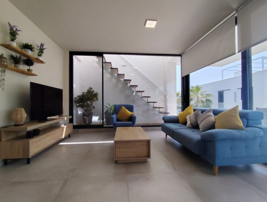 Resale - Apartment - Mar de Cristal