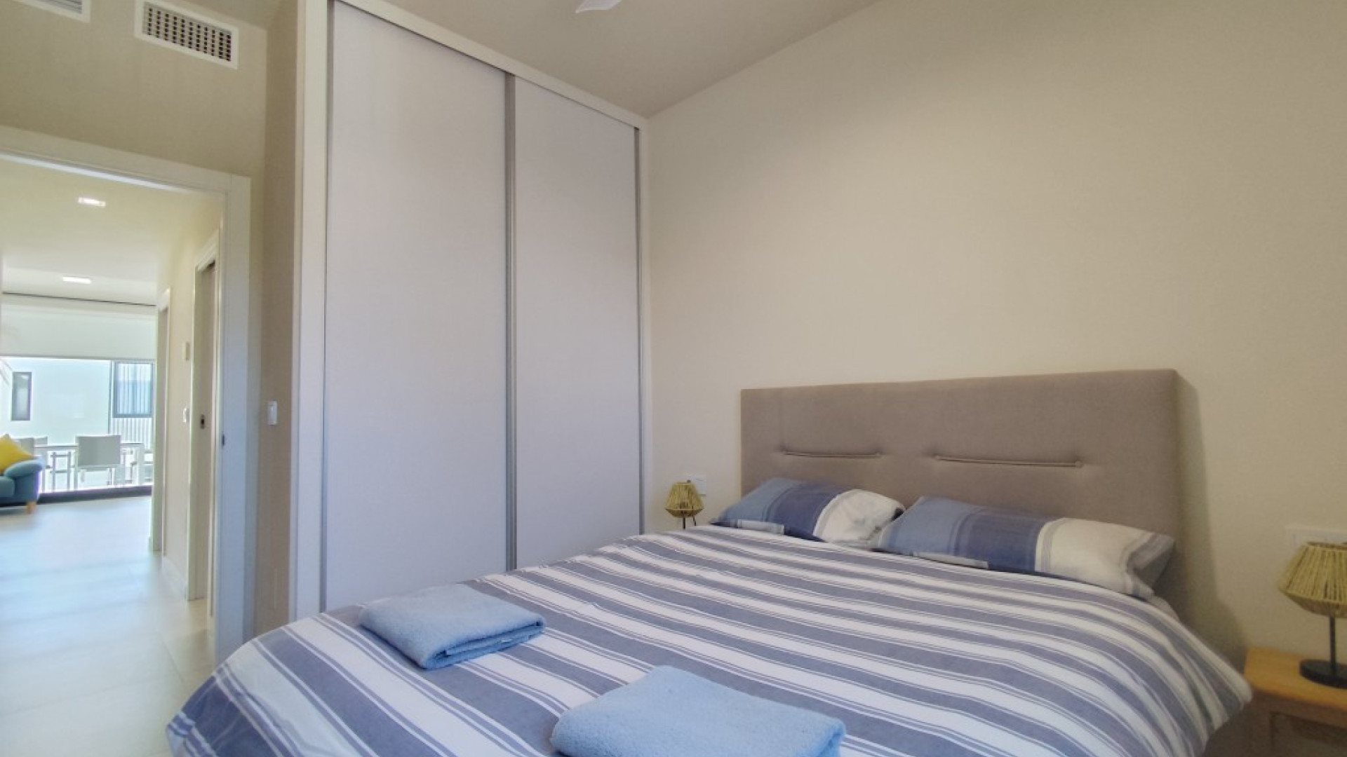Resale - Apartment - Mar de Cristal