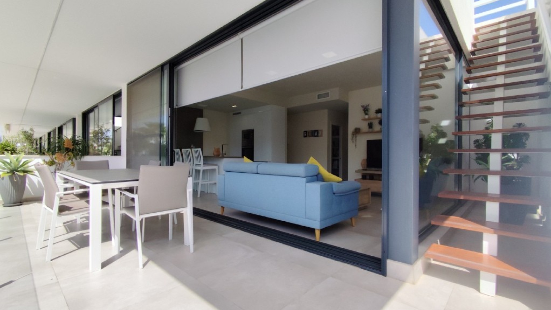 Resale - Apartment - Mar de Cristal