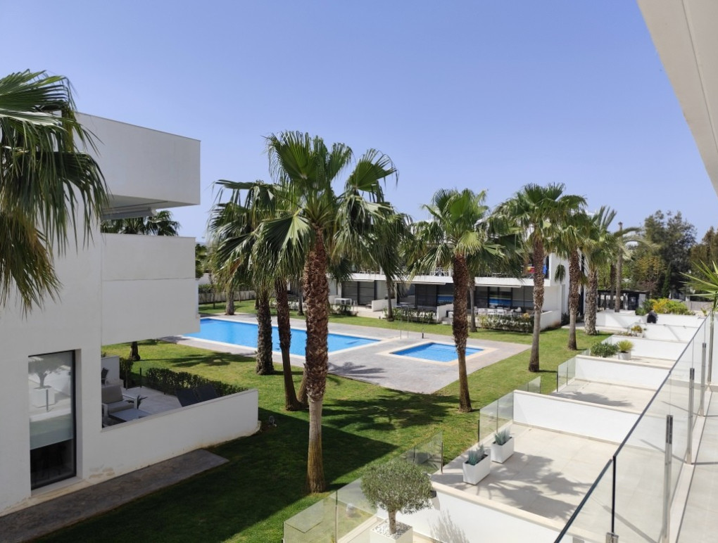 Resale - Apartment - Mar de Cristal