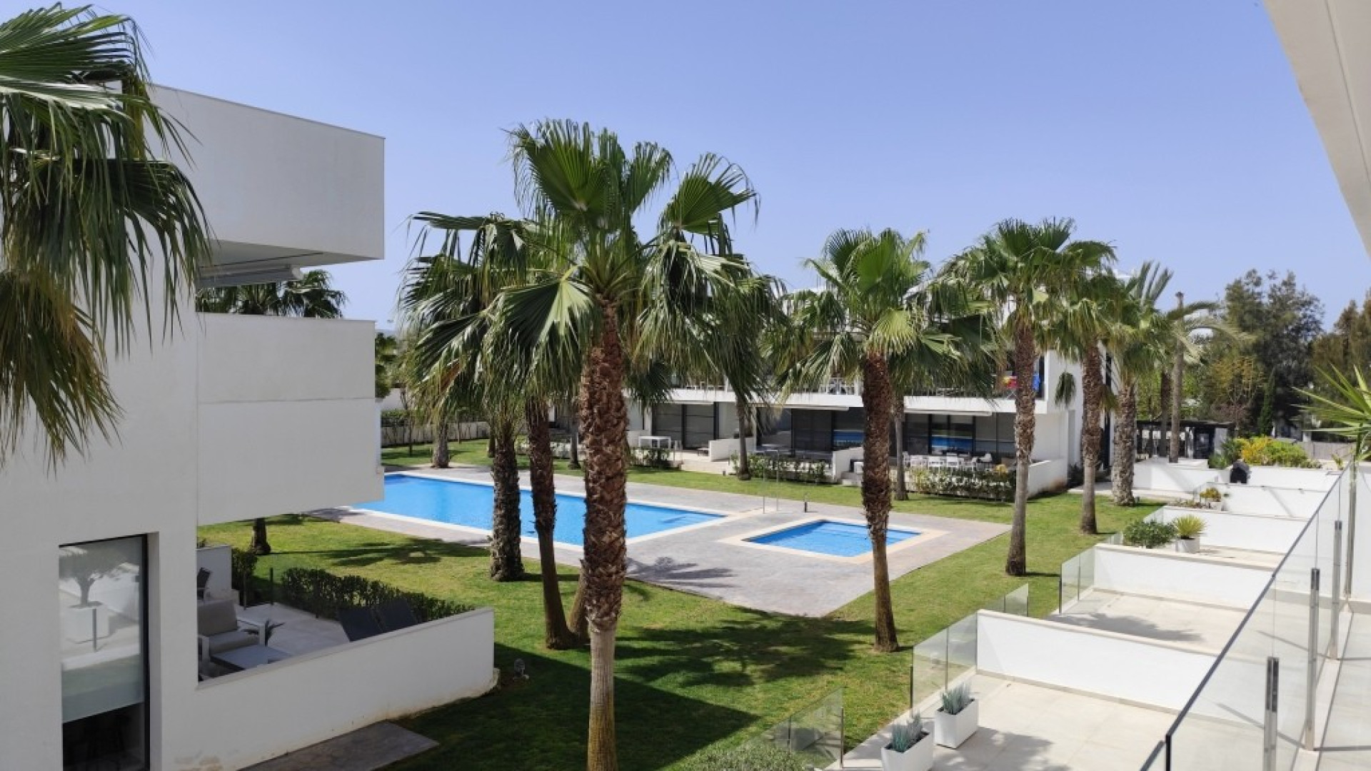 Resale - Apartment - Mar de Cristal