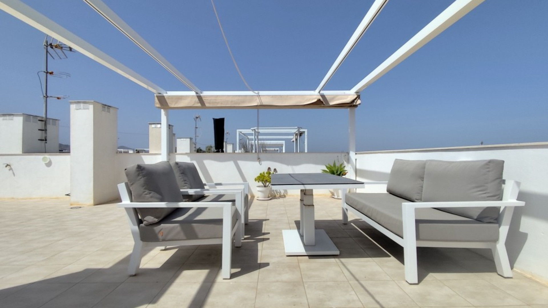 Resale - Apartment - Mar de Cristal