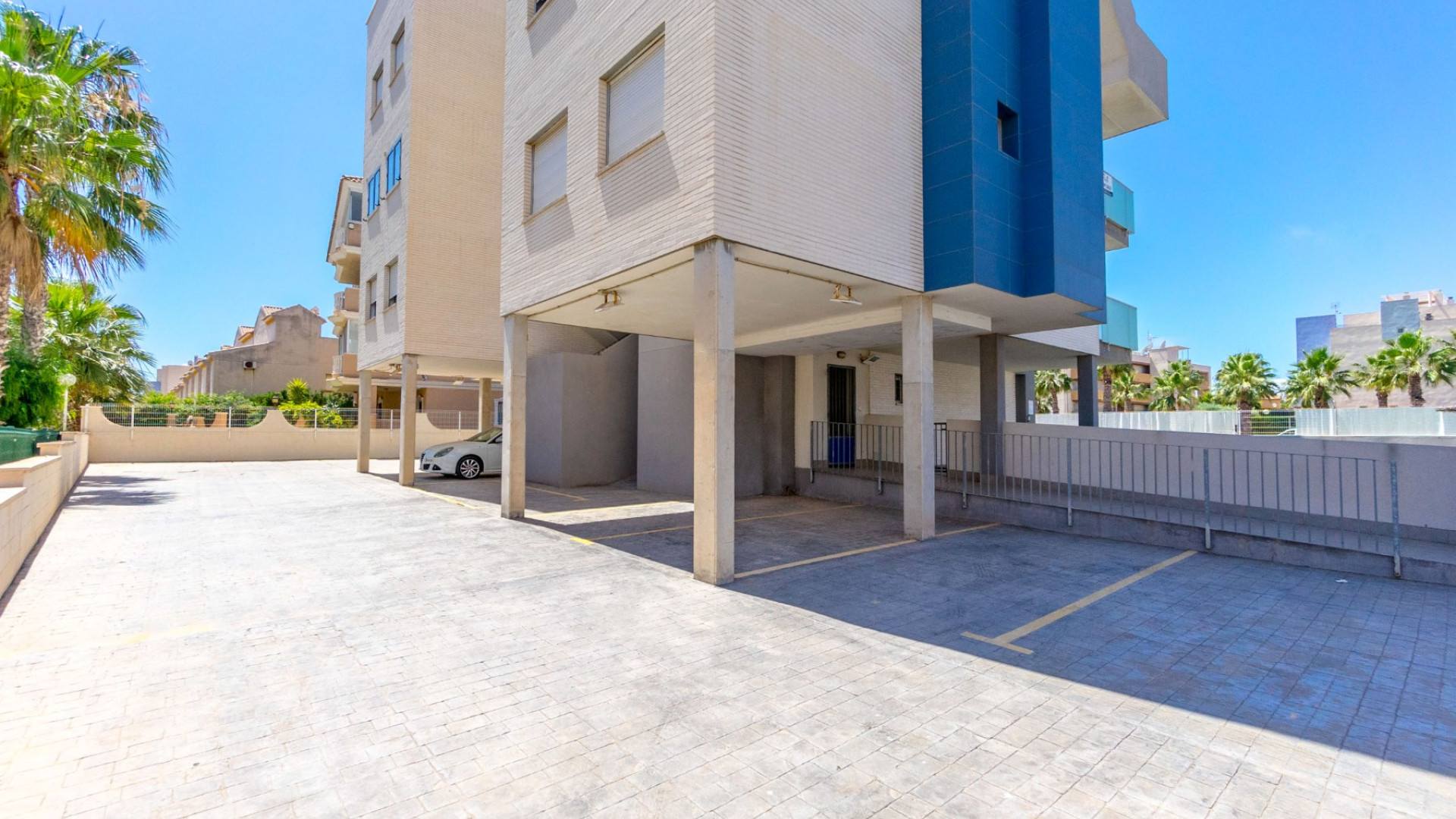 Resale - Apartment - Orihuela Costa - Agua Marina