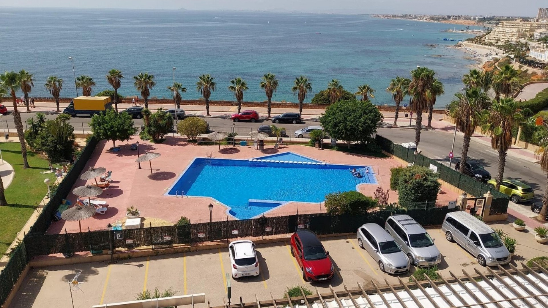 Resale - Apartment - Orihuela Costa - Cabo Roig