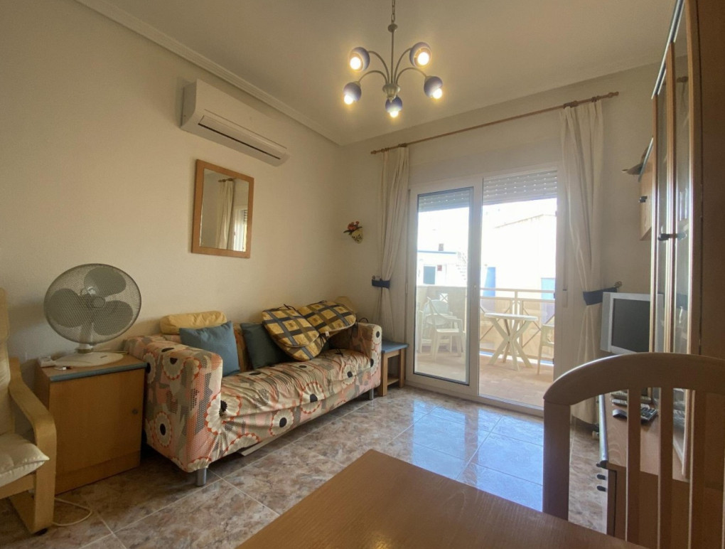 Resale - Apartment - Orihuela Costa - Cabo Roig