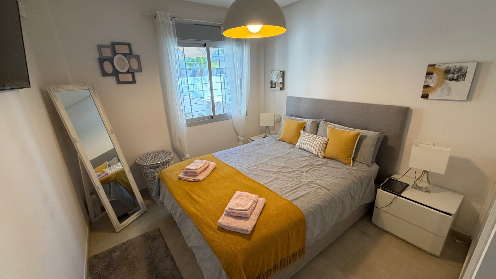 Resale - Apartment - Orihuela Costa - La Florida