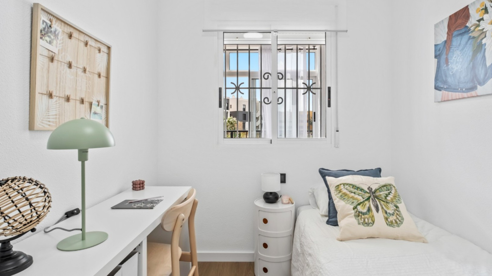 Resale - Apartment - Orihuela Costa - La Florida