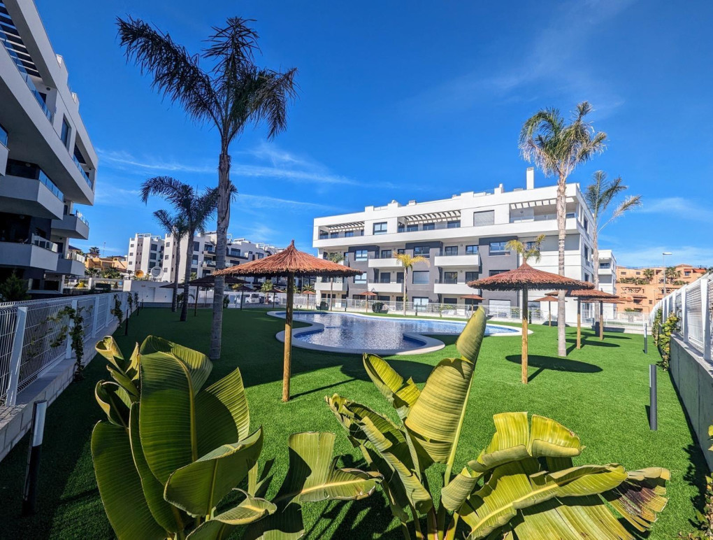 Resale - Apartment - Orihuela Costa - Las Filipinas