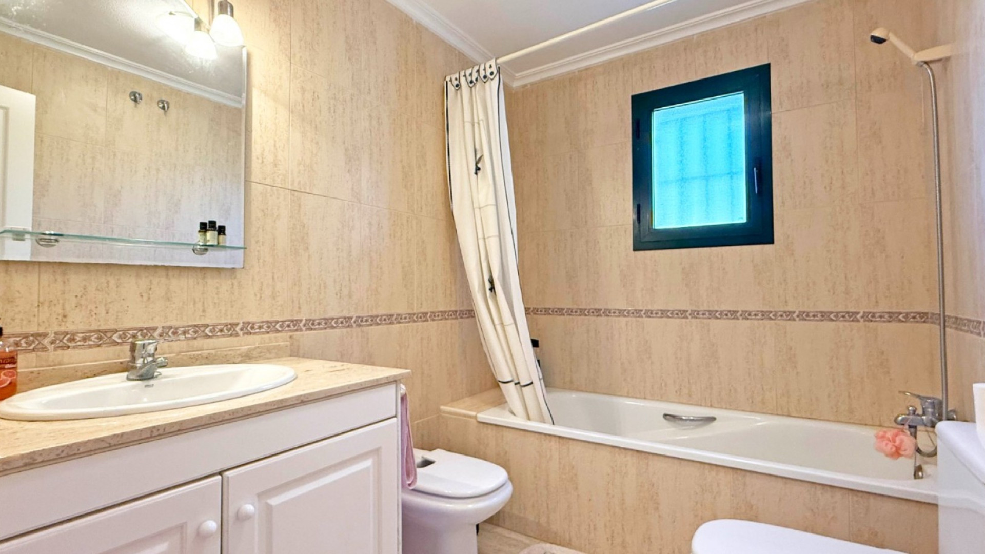 Resale - Apartment - Orihuela Costa - Lomas de Campoamor