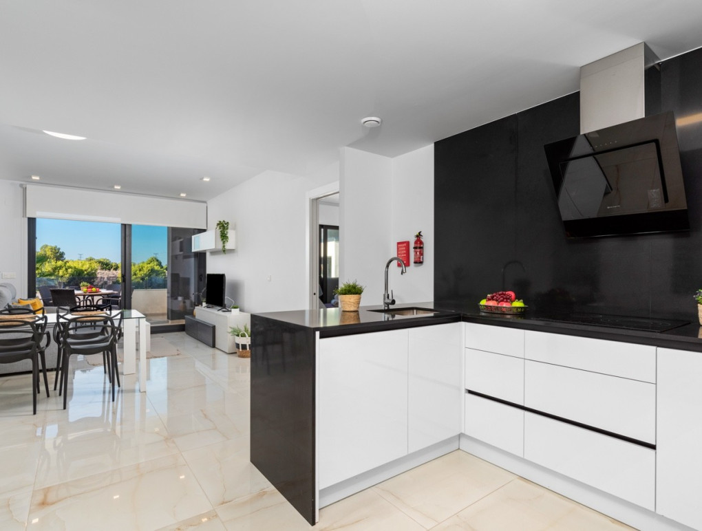 Resale - Apartment - Orihuela Costa - Los Altos