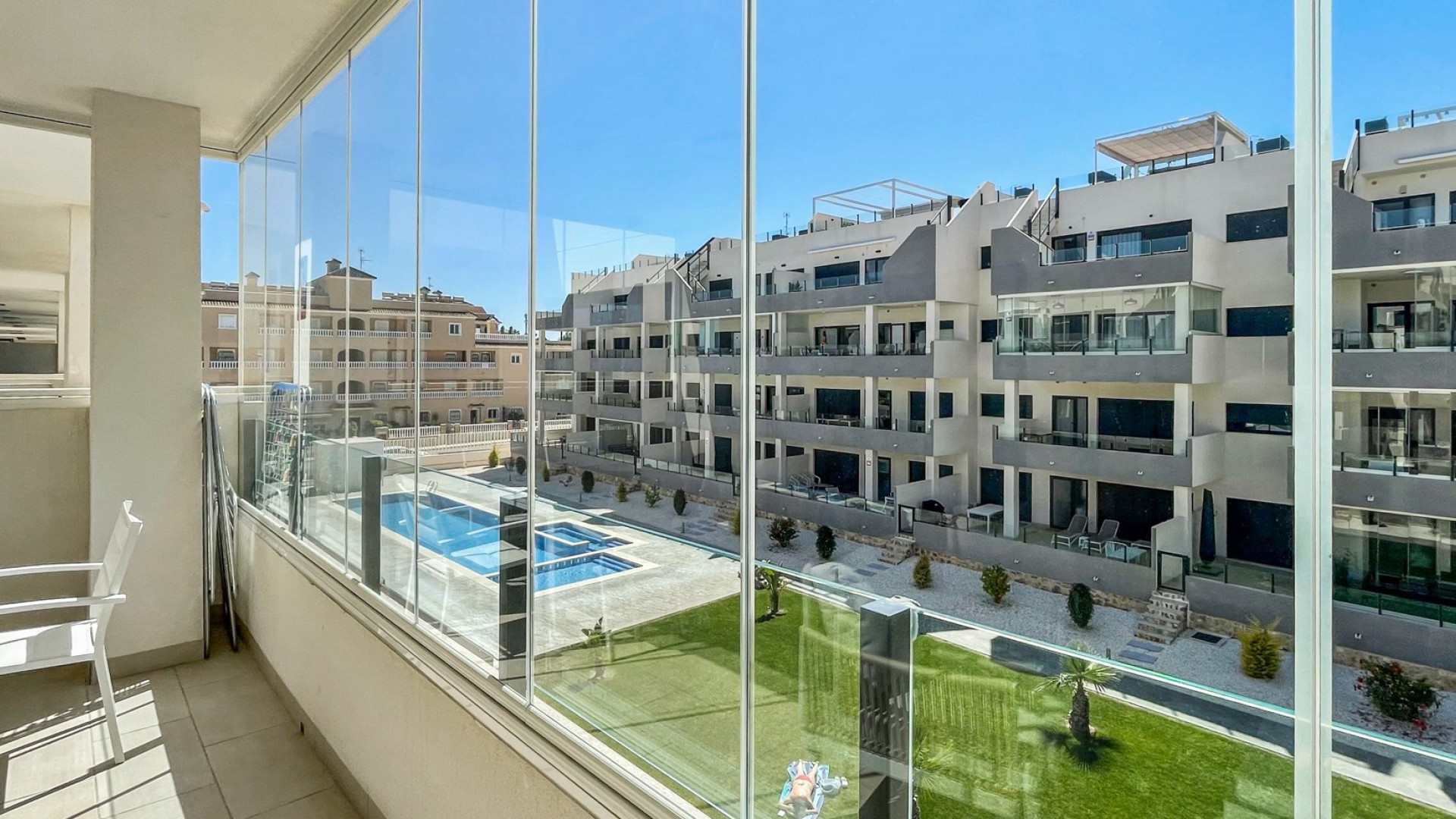 Resale - Apartment - Orihuela Costa - Los Dolses