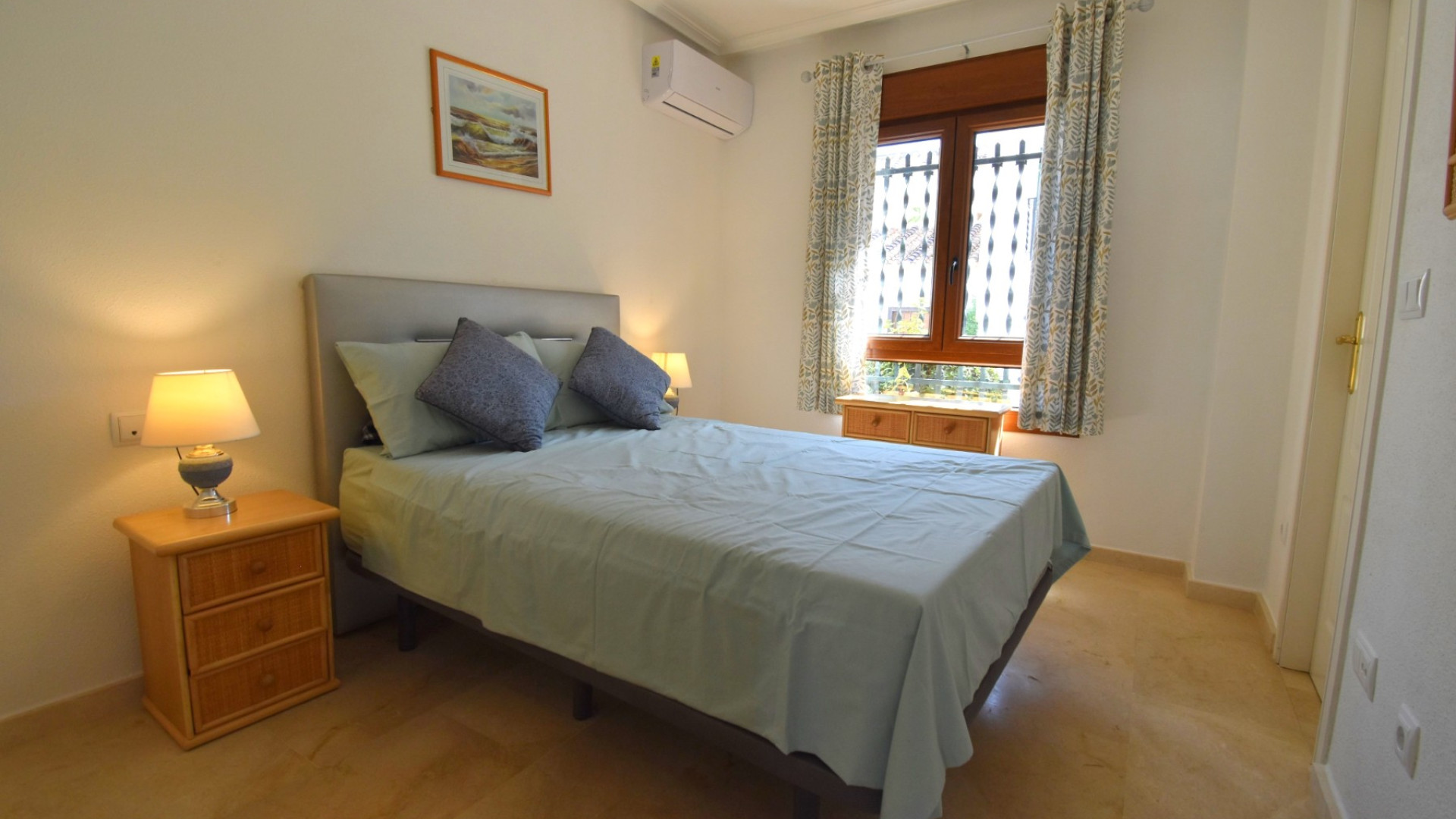 Resale - Apartment - Orihuela Costa - Playa Flamenca