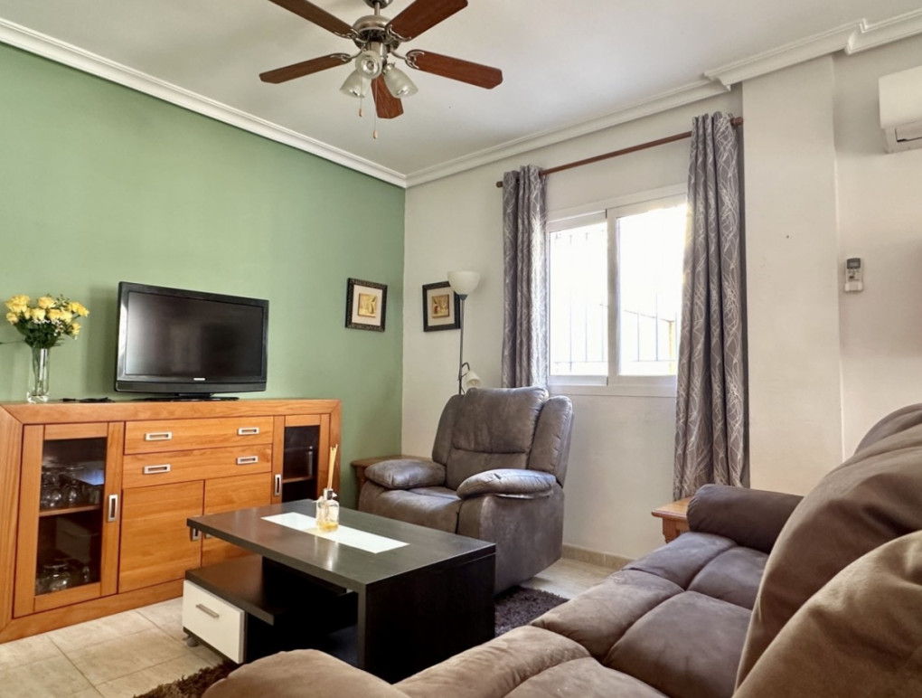 Resale - Apartment - Orihuela Costa - Playa Flamenca