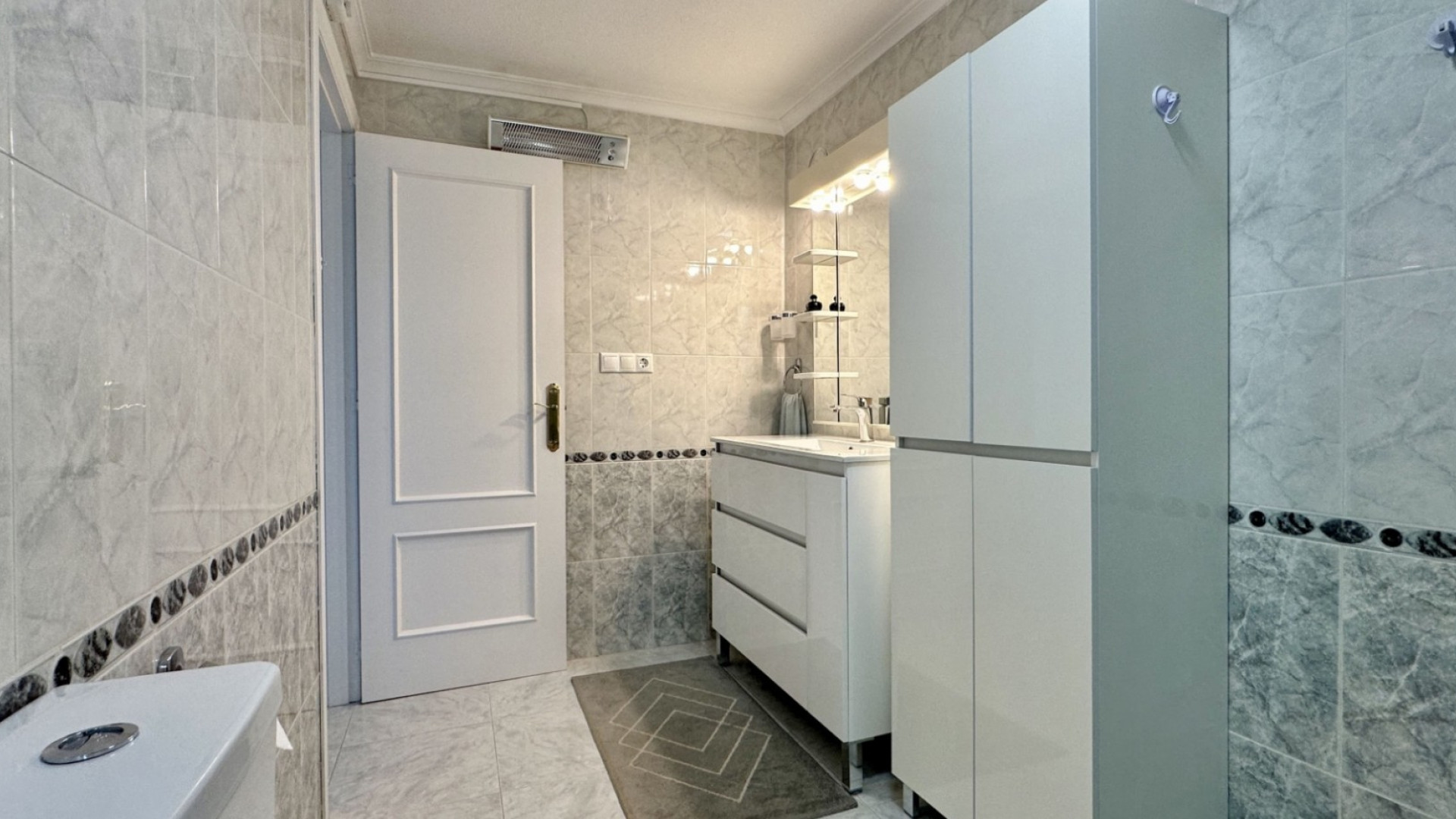 Resale - Apartment - Orihuela Costa - Playa Flamenca