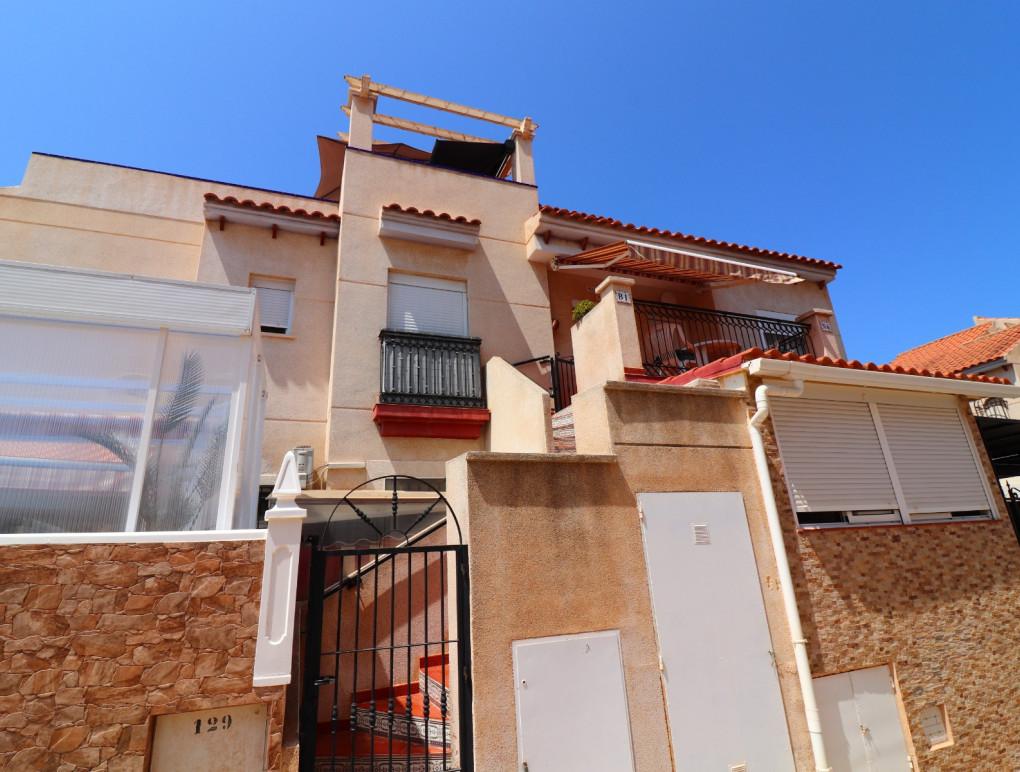 Resale - Apartment - Orihuela Costa - Playa Flamenca