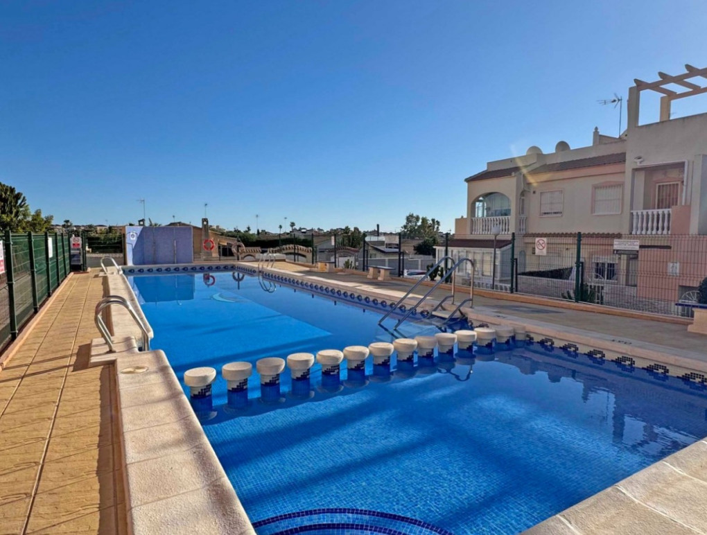 Resale - Apartment - Orihuela Costa - Playa Flamenca