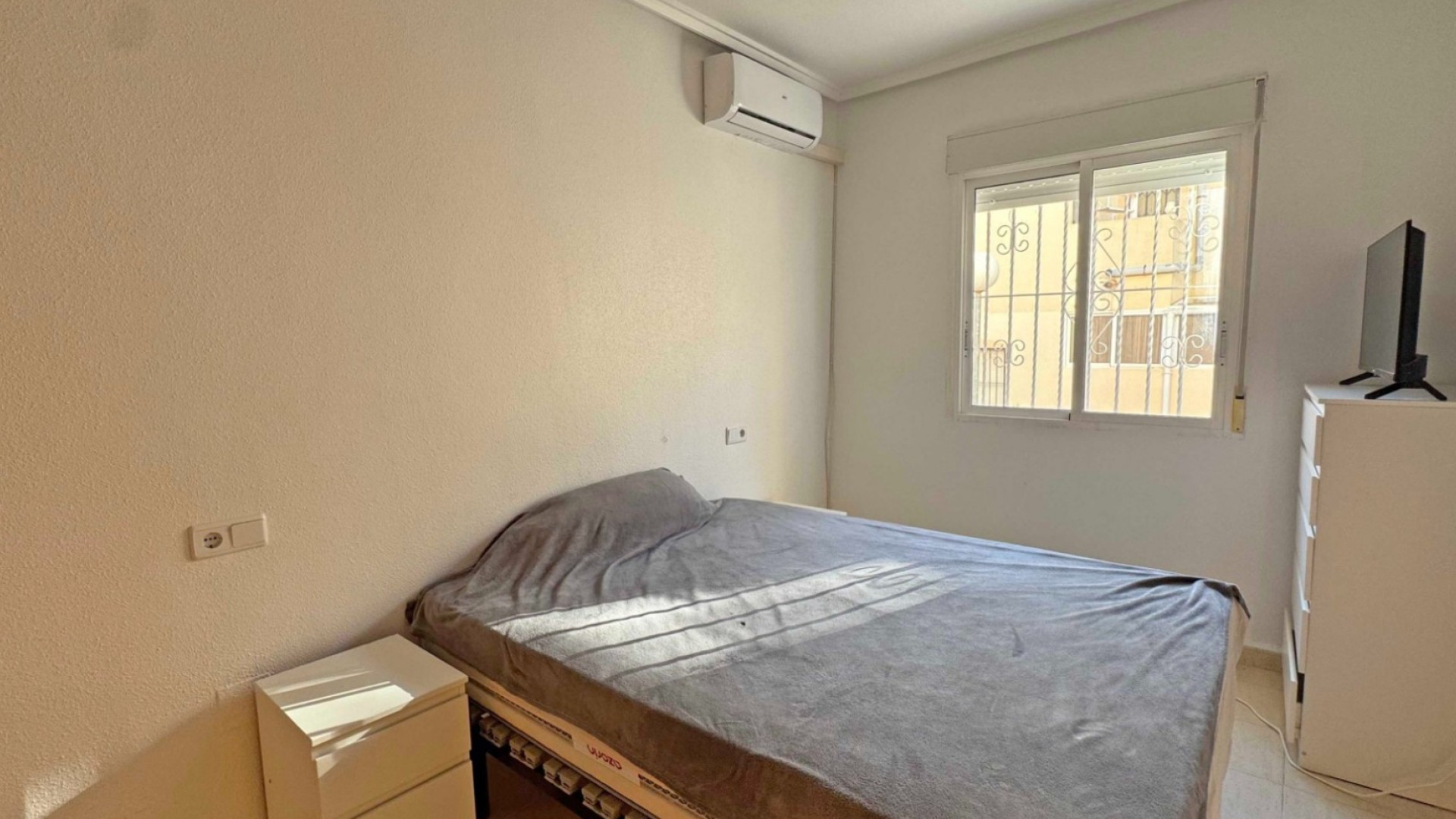 Resale - Apartment - Orihuela Costa - Playa Flamenca