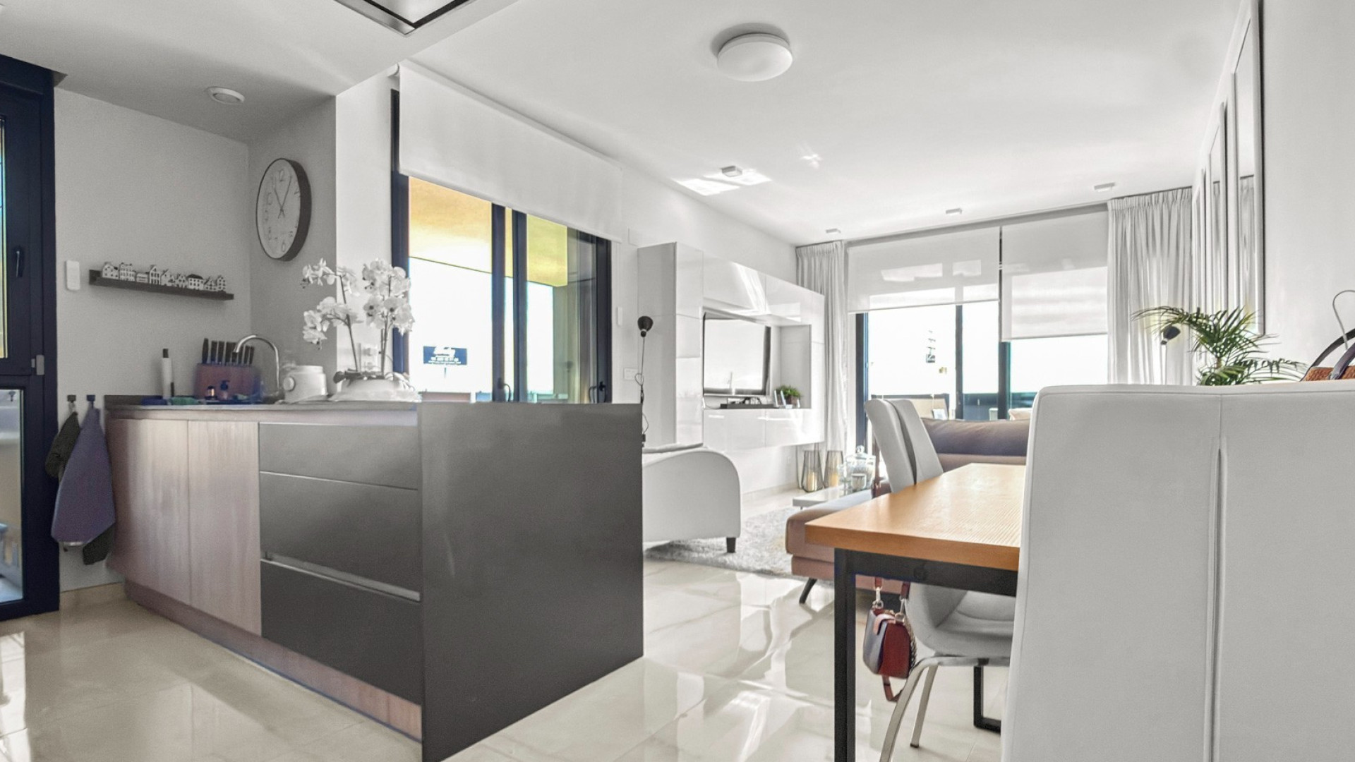 Resale - Apartment - Orihuela Costa - Playa Flamenca