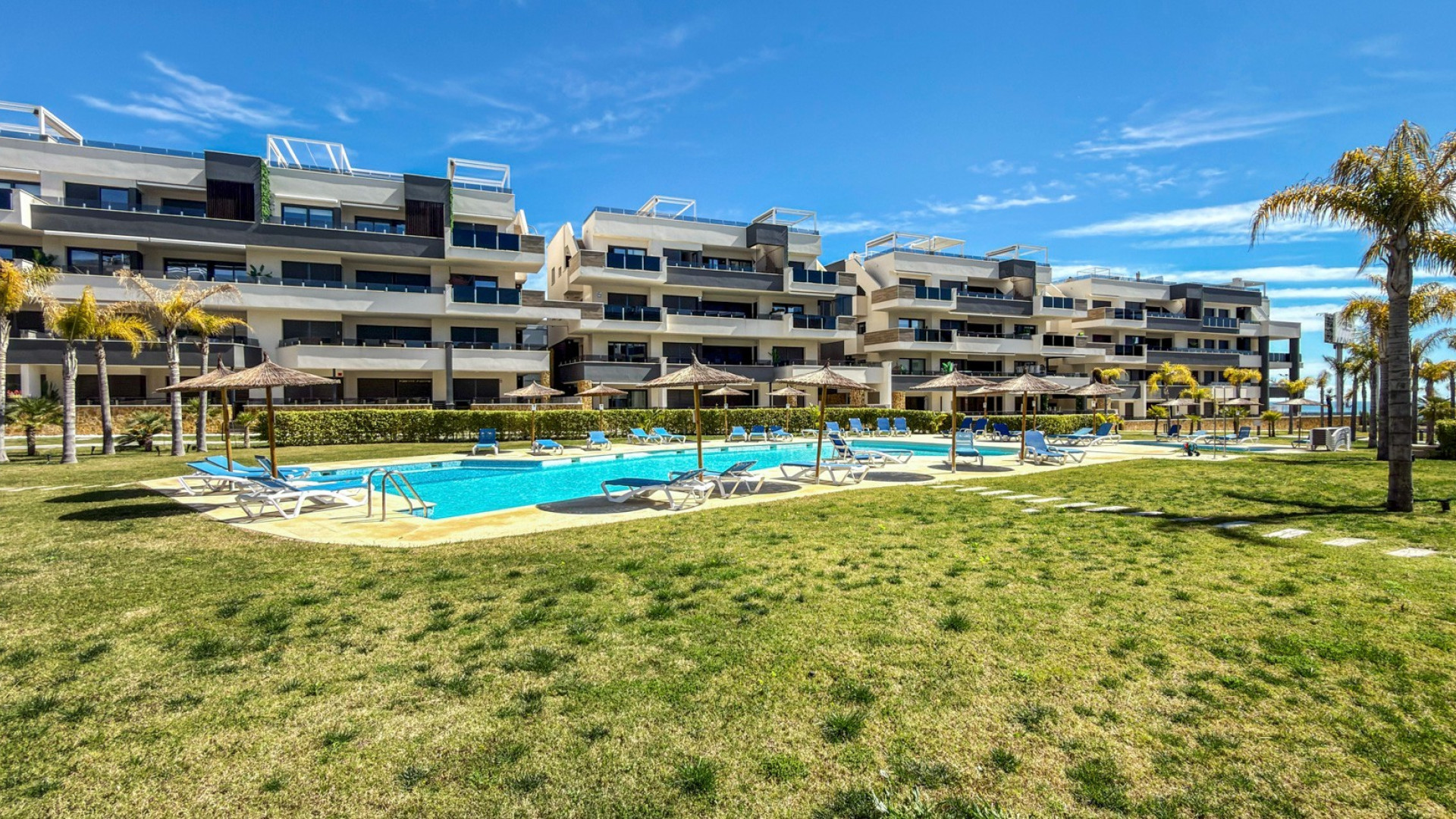 Resale - Apartment - Orihuela Costa - Playa Flamenca