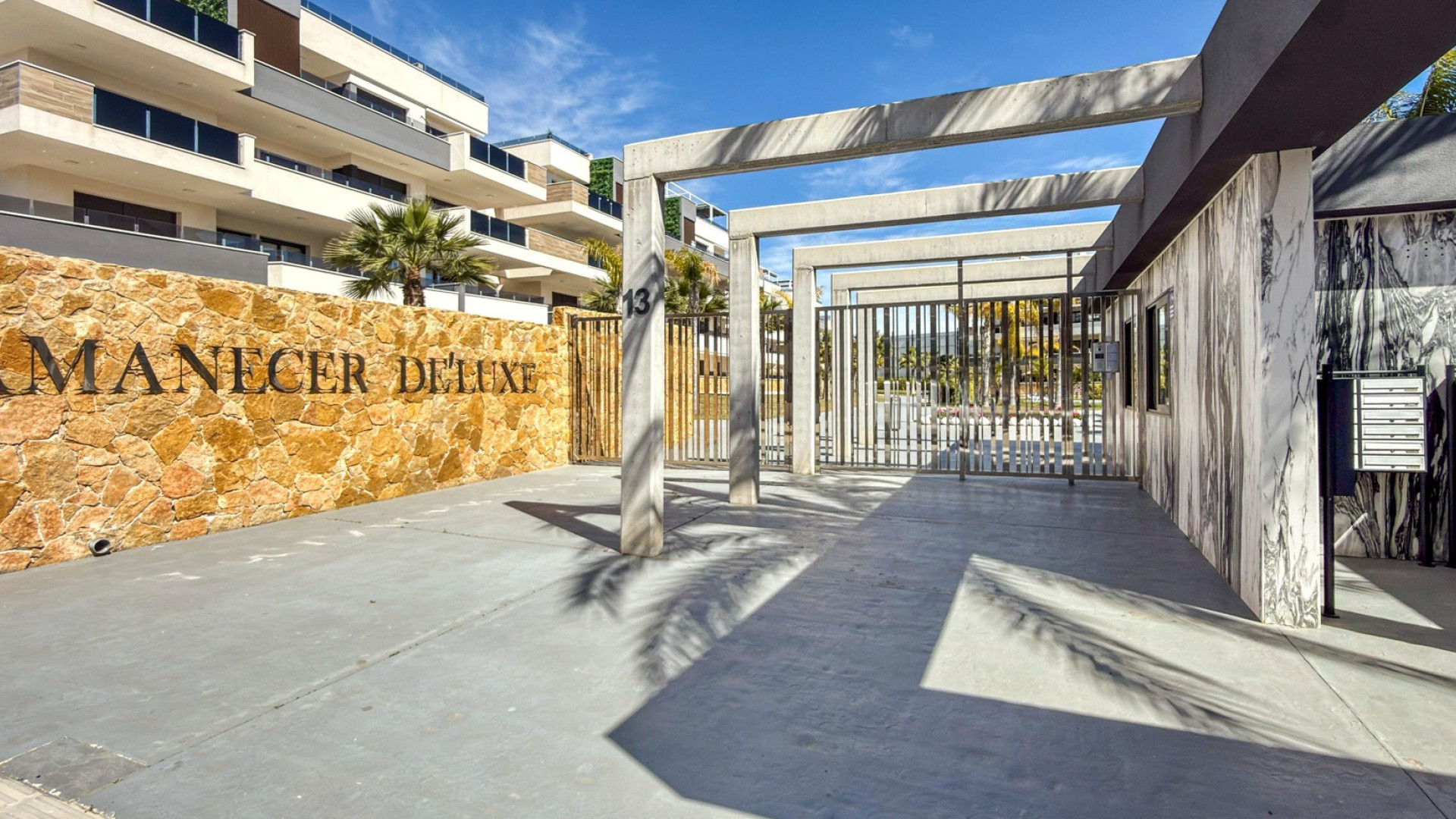 Resale - Apartment - Orihuela Costa - Playa Flamenca