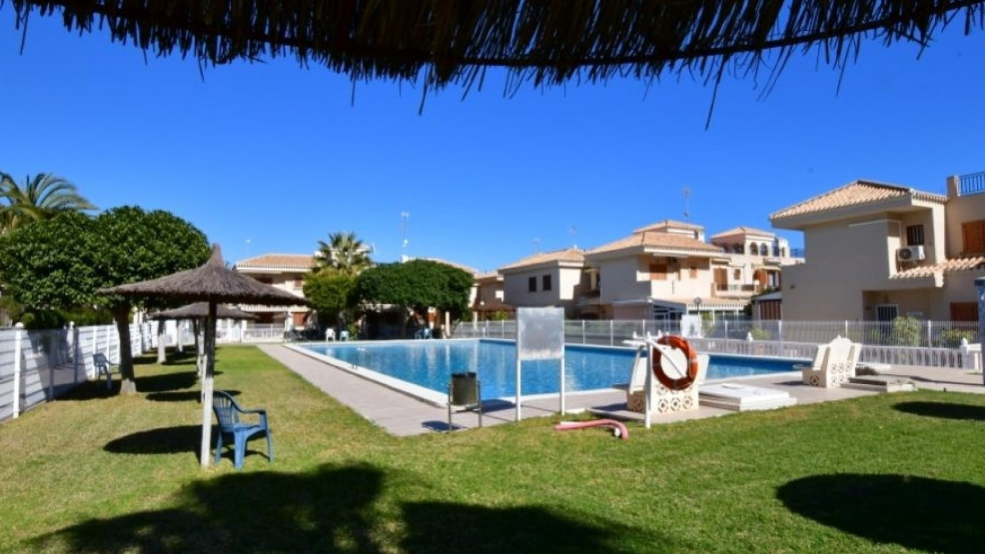 Resale - Apartment - Orihuela Costa - Playa Flamenca