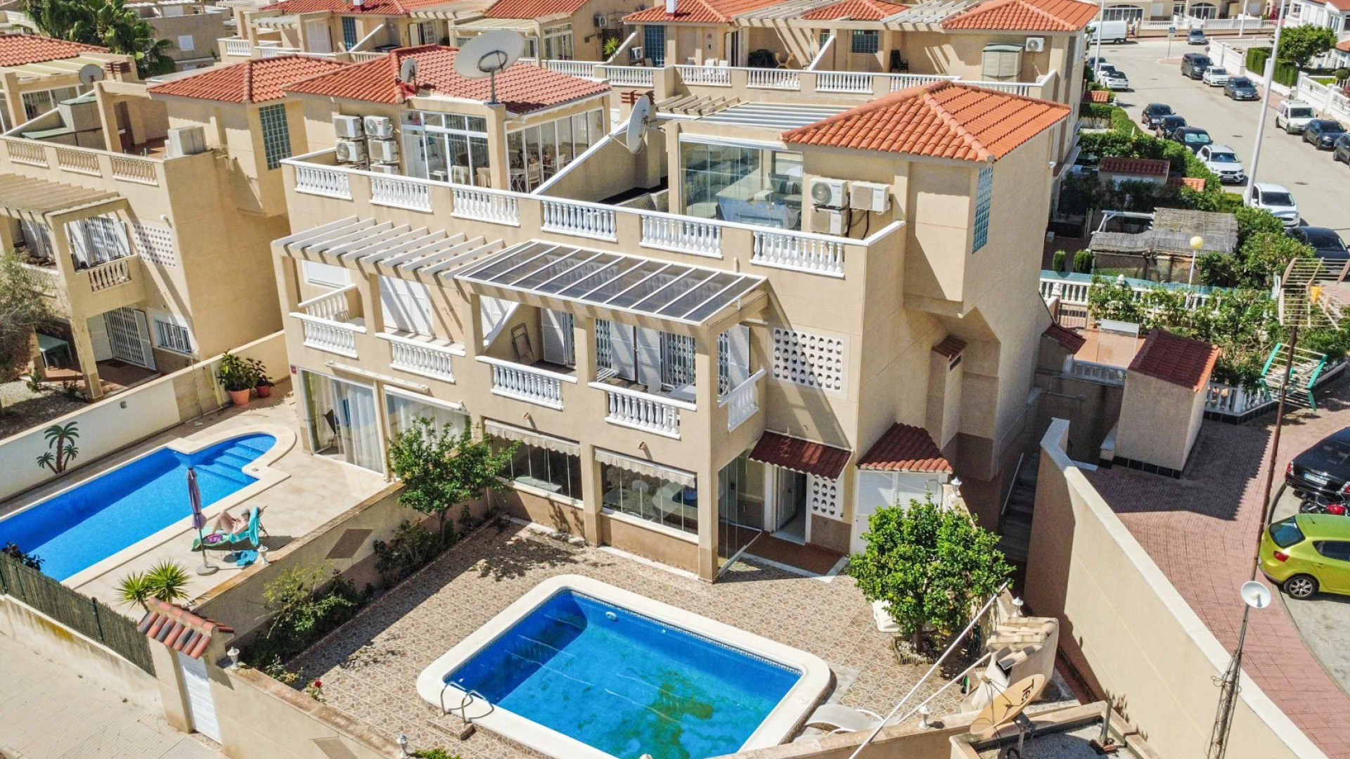 Resale - Apartment - Orihuela Costa - Playa Flamenca