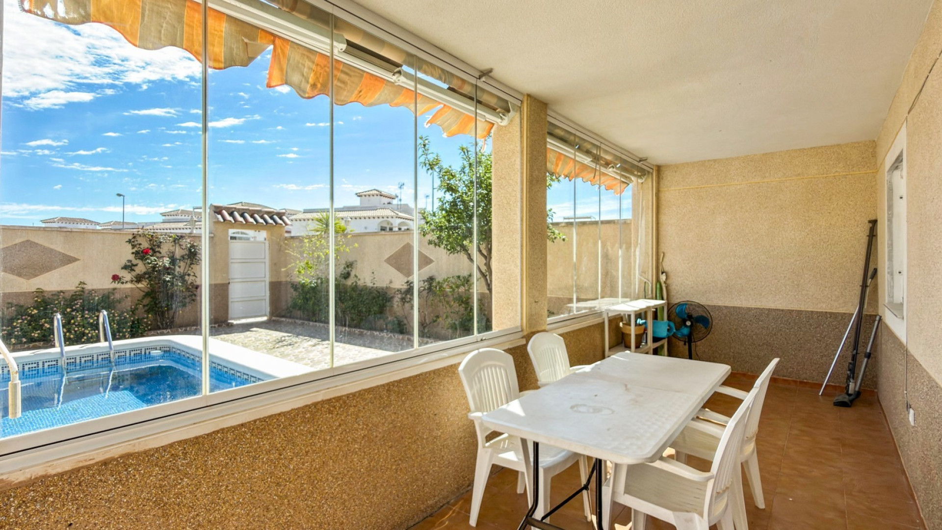 Resale - Apartment - Orihuela Costa - Playa Flamenca