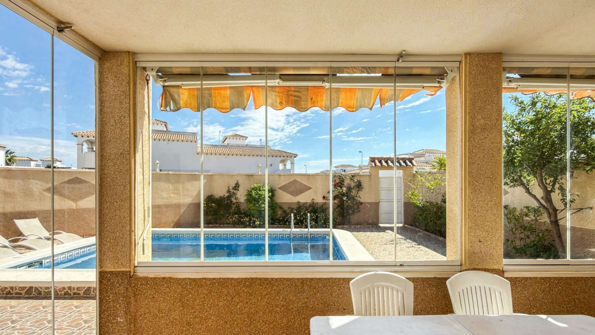 Resale - Apartment - Orihuela Costa - Playa Flamenca