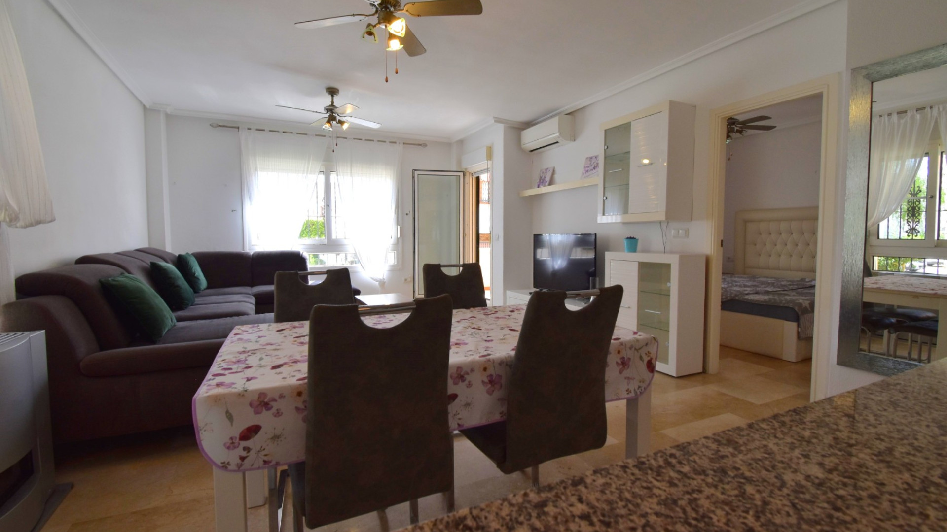 Resale - Apartment - Orihuela Costa - Playa Flamenca