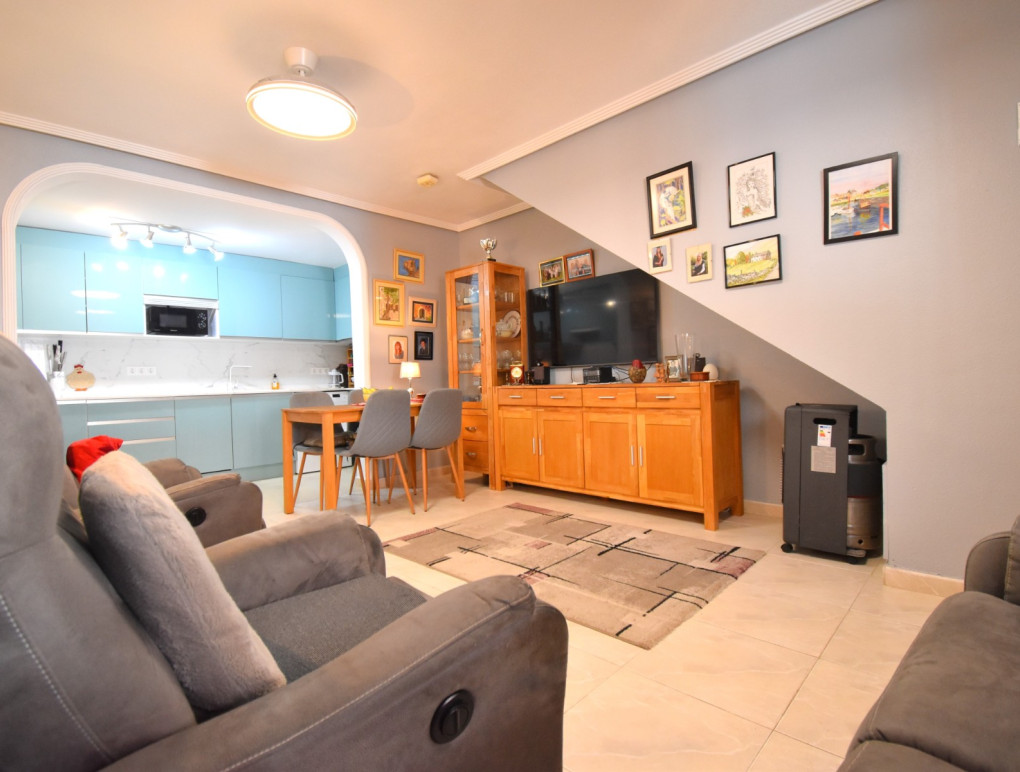 Resale - Apartment - Orihuela Costa - Playa Flamenca