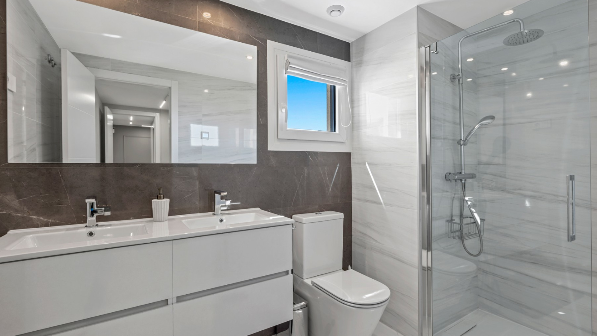 Resale - Apartment - Orihuela Costa - Punta Prima