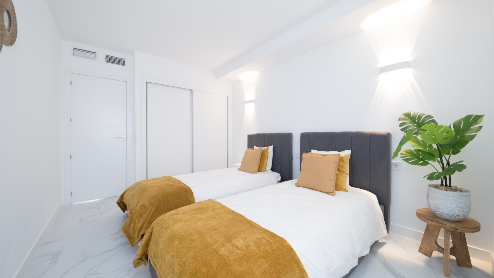 Resale - Apartment - Orihuela Costa - Punta Prima