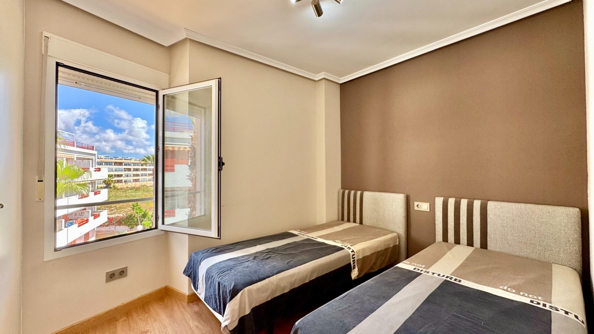 Resale - Apartment - Orihuela Costa - Punta Prima