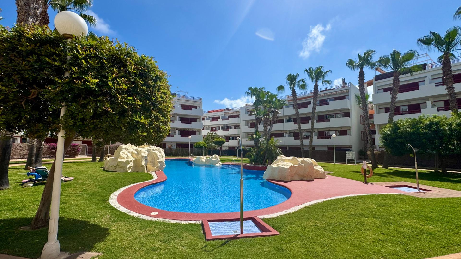 Resale - Apartment - Orihuela Costa - Punta Prima