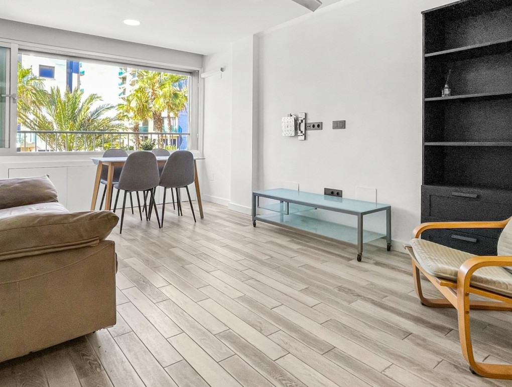 Resale - Apartment - Orihuela Costa - Punta Prima
