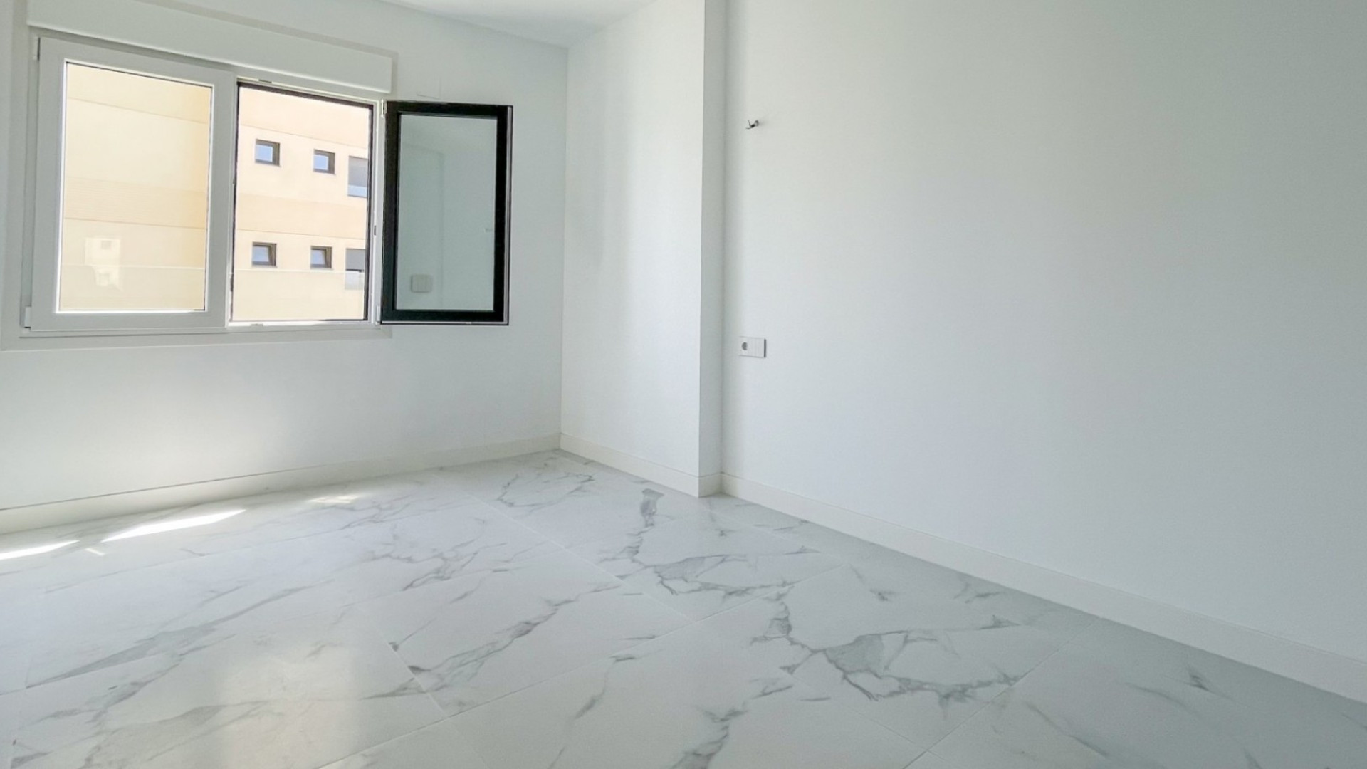 Resale - Apartment - Orihuela Costa - Punta Prima