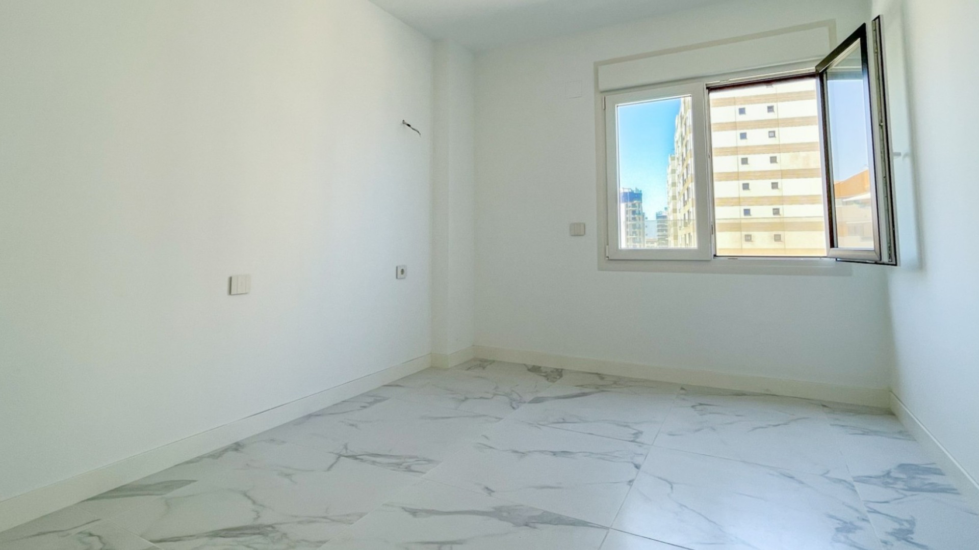 Resale - Apartment - Orihuela Costa - Punta Prima