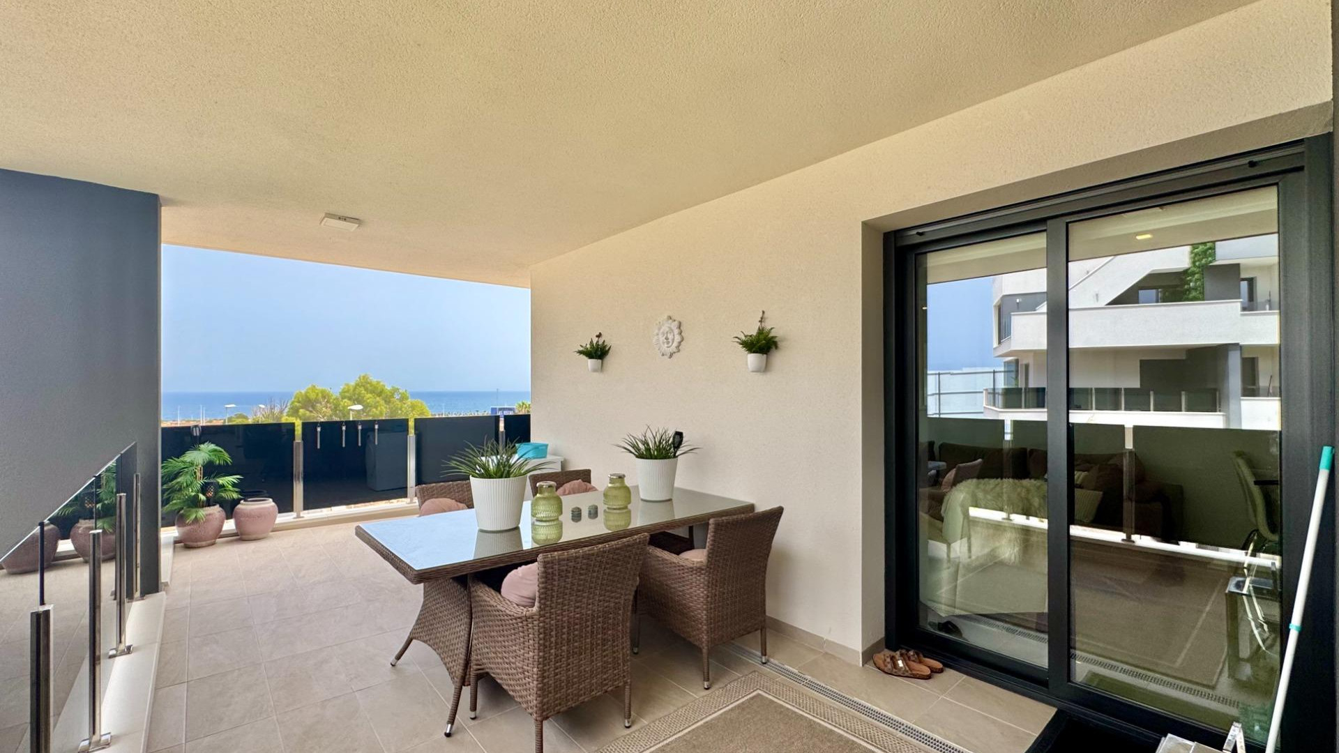 Resale - Apartment - Orihuela Costa - Punta Prima