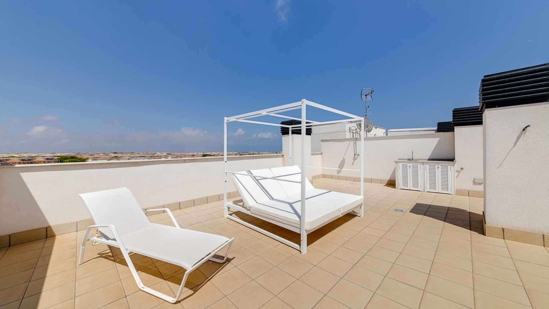 Resale - Apartment - Orihuela Costa - Villamartin