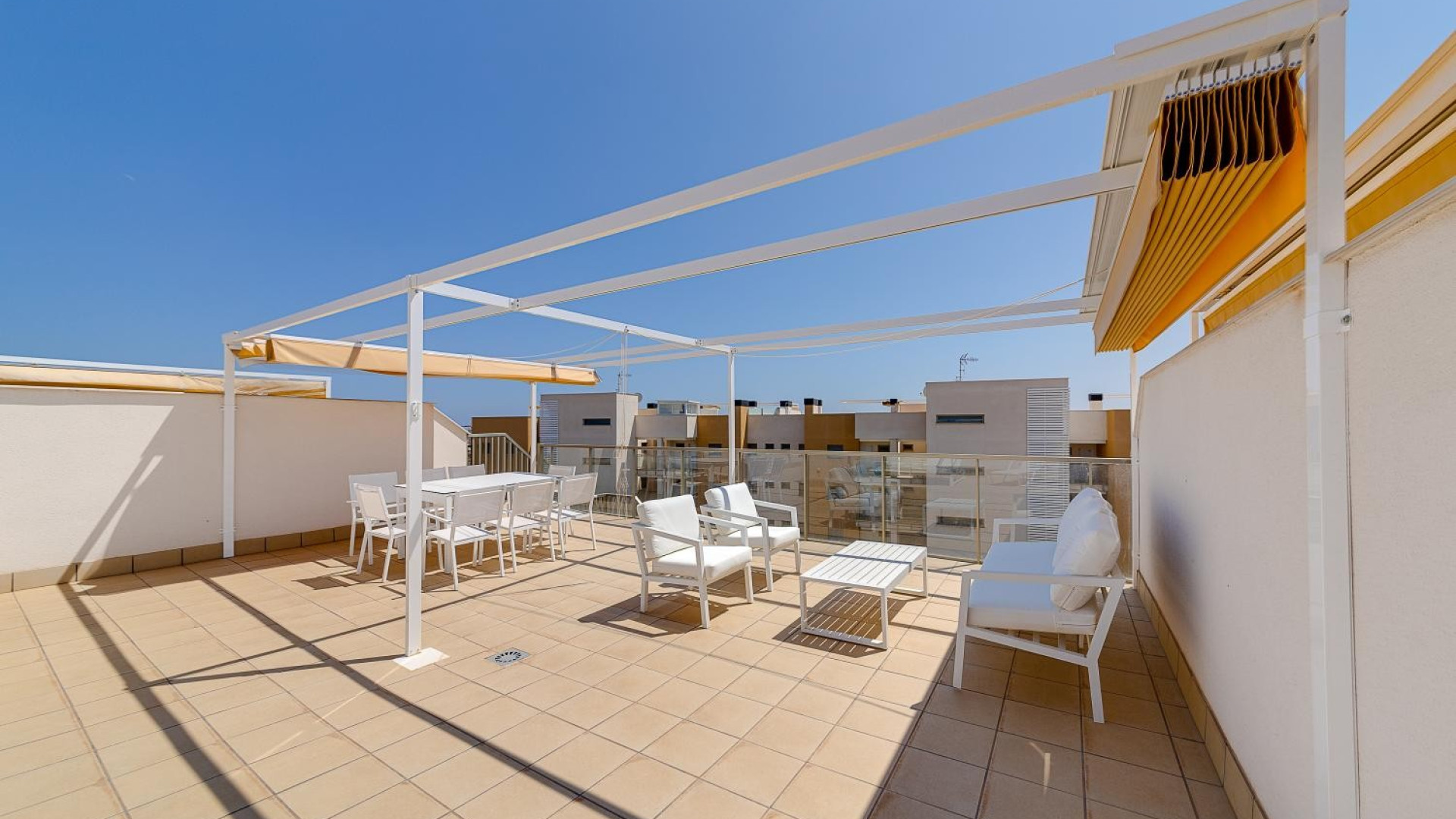 Resale - Apartment - Orihuela Costa - Villamartin