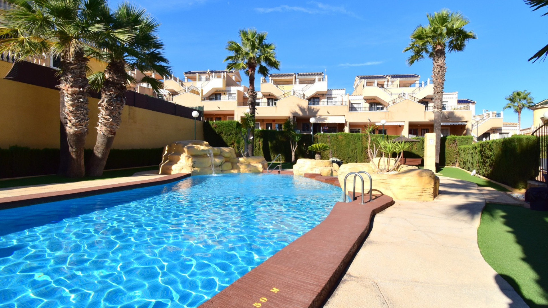 Resale - Apartment - Orihuela Costa - Villamartin